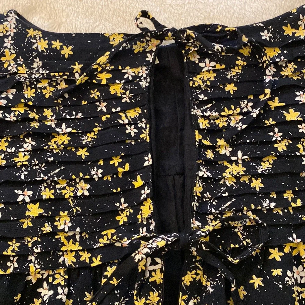 Free People NWT sz small intimately black/yellow floral w puffy sleeves bodysuit - Picture 6 of 13